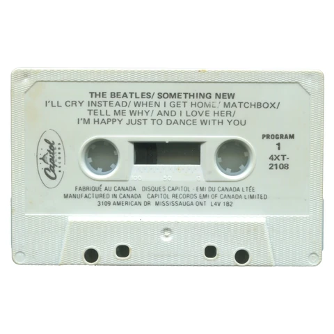 White Shell, Regular Font