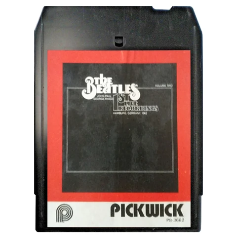 8T.SQ7B.PW1.1, Black Shell Red Frame